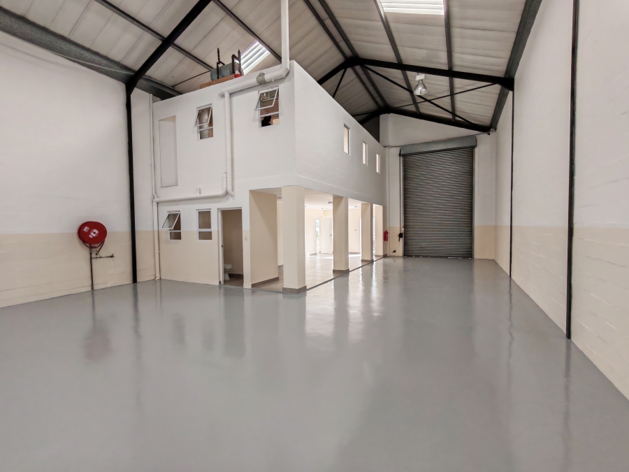 To Let Commercial Property for Rent in Asla Park Western Cape